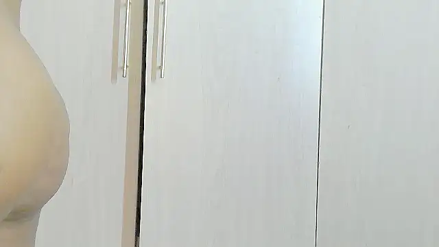 Destiny Desire online show from 02-26-26, 04:51