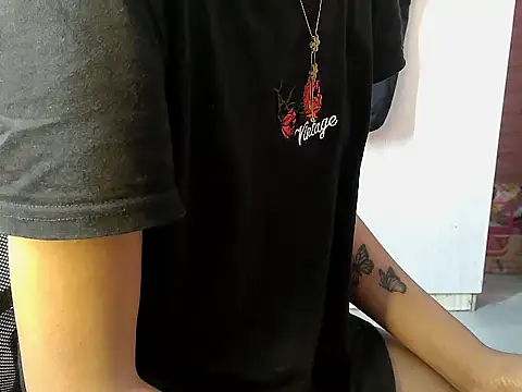 Destiny Desire online show from 11-20-25, 12:28