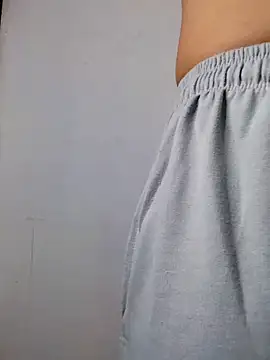 AmnionicDemeanor online show from 10-29-25, 06:01