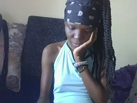 Snapshot of Baddie_Floxxy chatting on 05-25-26, 05:29 Baddie Floxxy online show from 05-25-26, 05:29