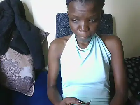 Snapshot of Baddie_Floxxy chatting on 05-18-26, 04:34 Baddie Floxxy online show from 05-18-26, 04:34