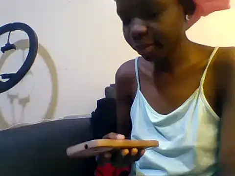 Snapshot of Baddie_Floxxy chatting on 12-10-24, 05:22 Baddie Floxxy online show from 12-10-24, 05:22