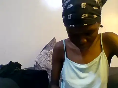 Snapshot of Baddie_Floxxy chatting on 12-08-24, 05:44 Baddie Floxxy online show from 12-08-24, 05:44