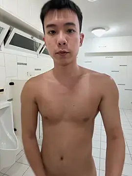 Snapshot of ericsex_tw chatting on 09-19-25, 02:10 ericsex tw online show from 09-19-25, 02:10