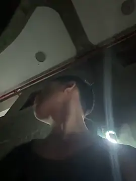 Snapshot of ericsex_tw chatting on 10-22-25, 02:05 ericsex tw online show from 10-22-25, 02:05