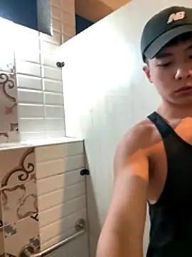 Snapshot of ericsex_tw chatting on 10-28-25, 02:49 ericsex tw online show from 10-28-25, 02:49