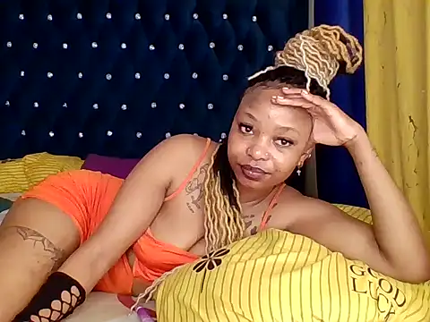 Snapshot of Licia_harvin chatting on 02-18-25, 04:26 Licia harvin online show from 02-18-25, 04:26