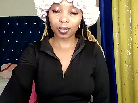 Snapshot of Licia_harvin chatting on 02-27-25, 06:53 Licia harvin online show from 02-27-25, 06:53