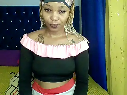 Snapshot of Licia_harvin chatting on 03-22-25, 08:08 Licia harvin online show from 03-22-25, 08:08
