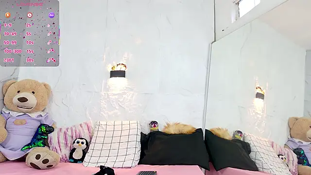 zorravioletta1 online show from 12-04-25, 12:04