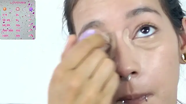 zorravioletta1 online show from 11-18-25, 06:22