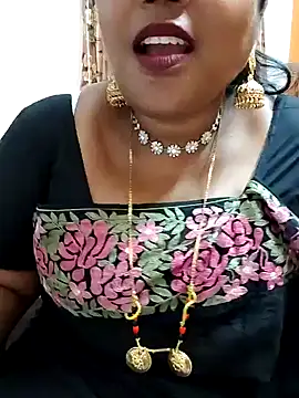 Snapshot of Swapna_143 chatting on 12-31-24, 04:57 Swapna 143 online show from 12-31-24, 04:57