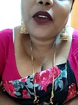 Snapshot of Swapna_143 chatting on 01-08-25, 04:54 Swapna 143 online show from 01-08-25, 04:54