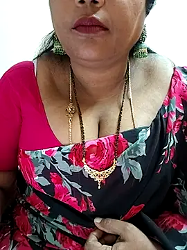 Snapshot of Swapna_143 chatting on 03-05-25, 02:36 Swapna 143 online show from 03-05-25, 02:36