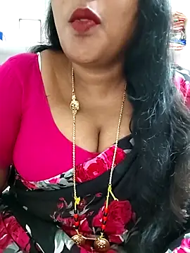 Snapshot of Swapna_143 chatting on 09-27-25, 04:57 Swapna 143 online show from 09-27-25, 04:57
