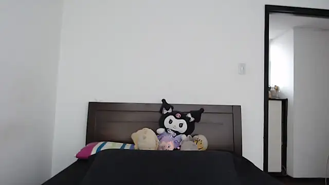 rebecca collin online show from 04-08-26, 05:14