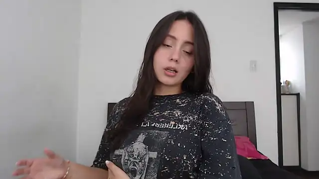 rebecca collin online show from 02-16-26, 03:54