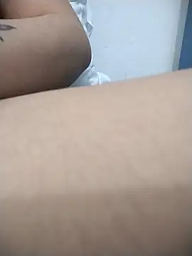 kBossgirls online show from 12-15-25, 01:17