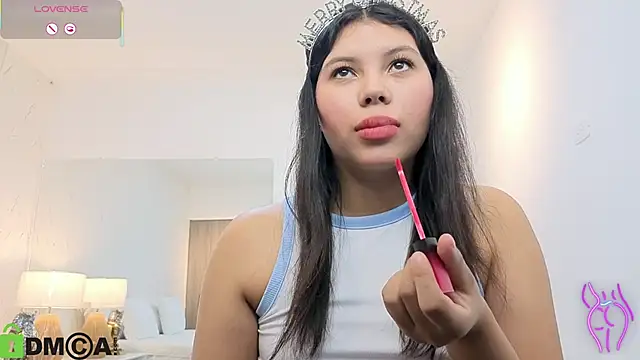 ISA  CUTEE online show from 12-04-25, 04:11