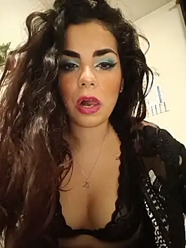 Saturnia Yvonne online show from 01-01-25, 11:18