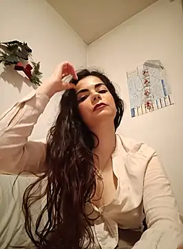 Saturnia Yvonne online show from 02-27-25, 10:31