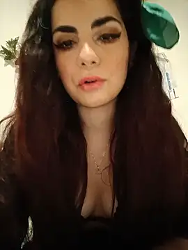 Saturnia Yvonne online show from 01-08-25, 06:09