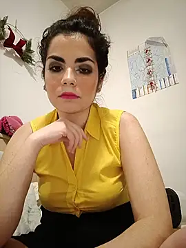 Saturnia Yvonne online show from 01-31-25, 11:45