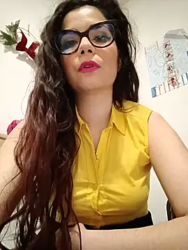 Saturnia Yvonne online show from 01-30-25, 11:45