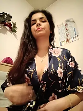 Saturnia Yvonne online show from 02-20-25, 04:58