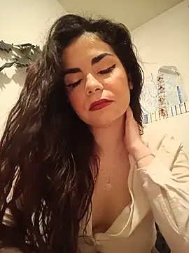 Saturnia Yvonne online show from 02-28-25, 06:41