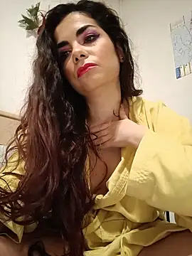 Saturnia Yvonne online show from 01-22-25, 05:59