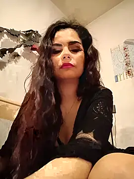 Saturnia Yvonne online show from 03-03-25, 05:09