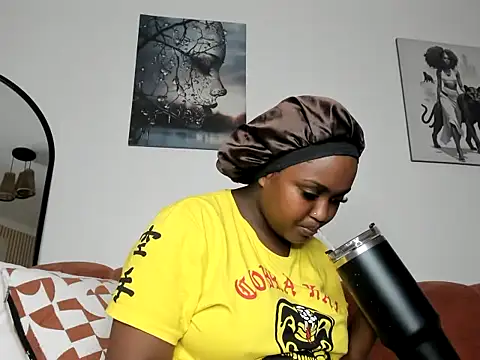 Snapshot of _nightnurse chatting on 11-20-25, 11:22 nightnurse online show from 11-20-25, 11:22