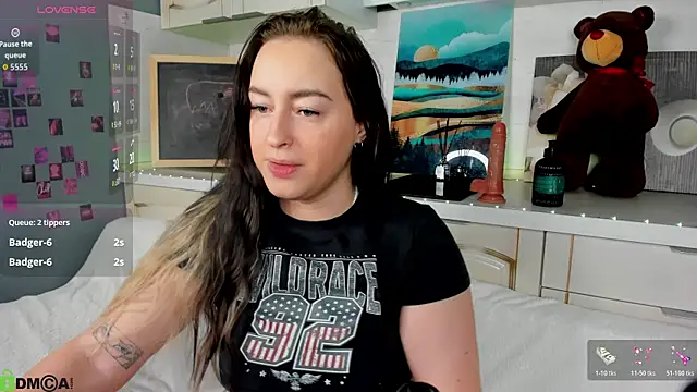 Kruela Eva online show from 11-22-25, 11:03