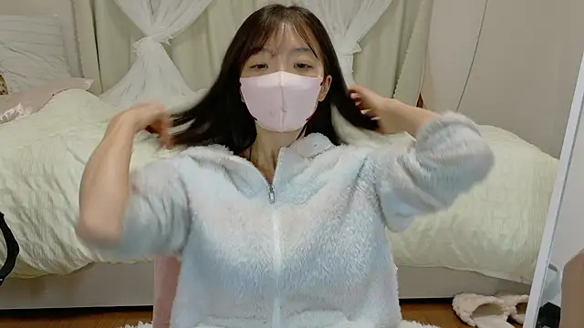 Snapshot of momochan88 chatting on 03-02-25, 11:30 momochan88 online show from 03-02-25, 11:30