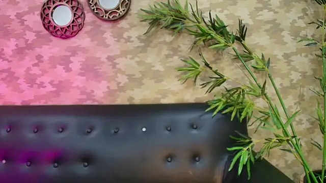 cherry chel online show from 10-08-25, 08:09