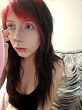  Alice 0-0 online show from 06-17-26, 02:49