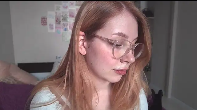 HoneyAudrey online show from 01-09-26, 03:24