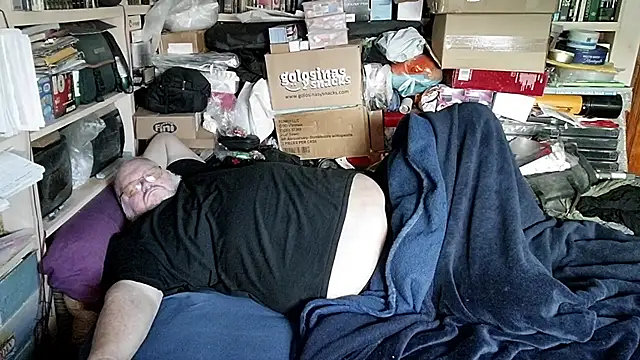 hadeszeuss2 online show from 04-02-26, 05:52