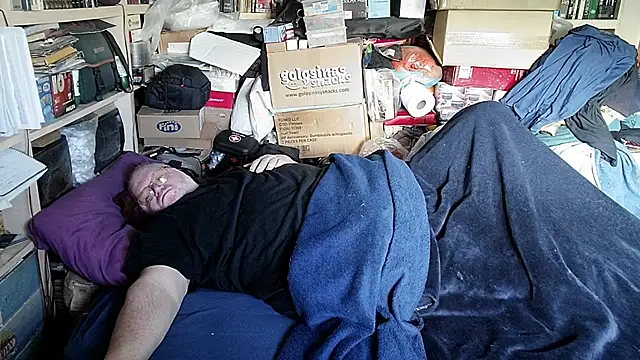 hadeszeuss2 online show from 02-24-26, 02:51