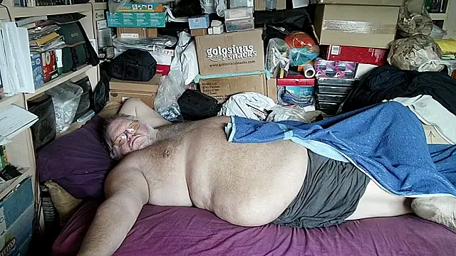 hadeszeuss2 online show from 11-15-25, 02:21