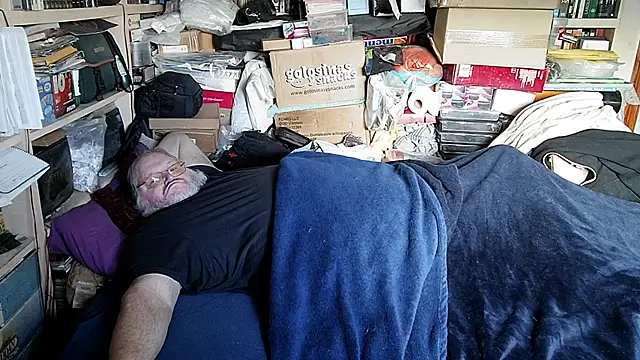 hadeszeuss2 online show from 01-10-26, 02:34