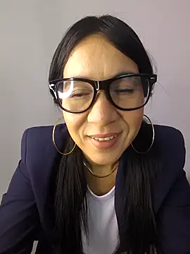 Camille jhonson online show from 12-02-25, 10:17