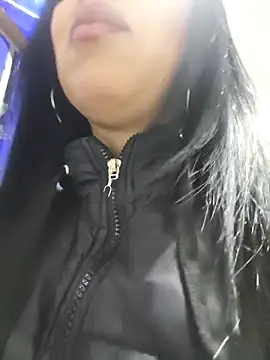 Snapshot of Camille_jhonson chatting on 02-11-26, 10:04 Camille jhonson online show from 02-11-26, 10:04