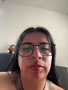 Devilsweet17 online show from 07-19-26, 01:52