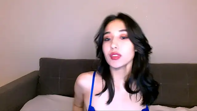 Snapshot of Li_noen chatting on 12-15-24, 07:24 Li noen online show from 12-15-24, 07:24