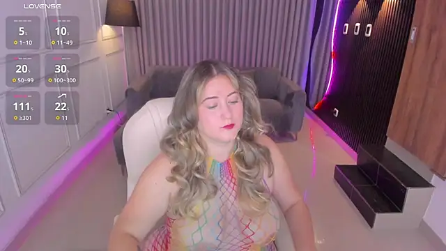 Snapshot of lenah_smith chatting on 02-28-26, 11:32 lenah smith online show from 02-28-26, 11:32