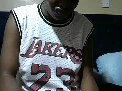 Creamy dolly online show from 03-03-26, 01:23