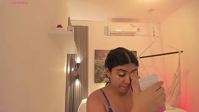 emma alice  online show from 11-18-25, 12:08