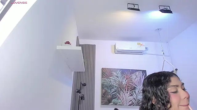 emma alice  online show from 10-23-25, 12:04